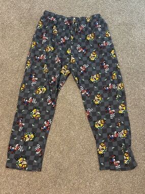 Gray Checkered Mario Kart Lounge/Pajama Sweatpants with Character Print - Large